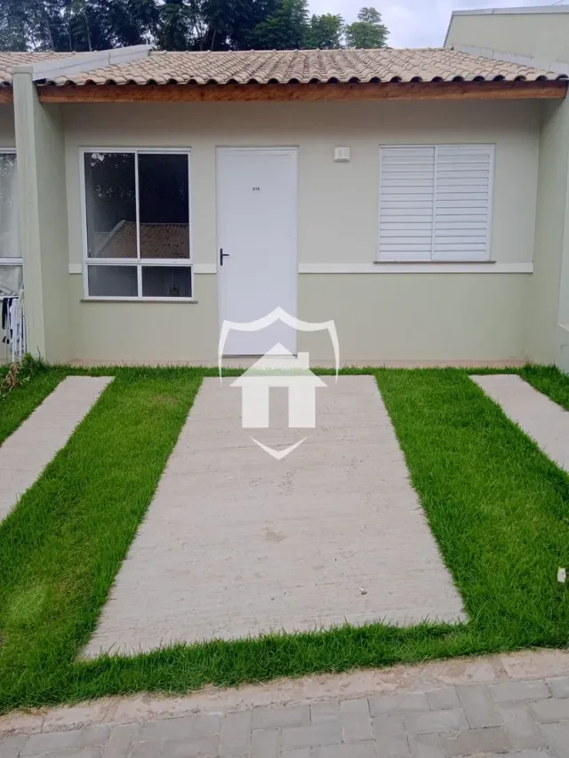 Casa com 2 dormitórios, foto 1