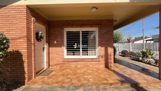 Casa com 4 dormitórios, foto 4