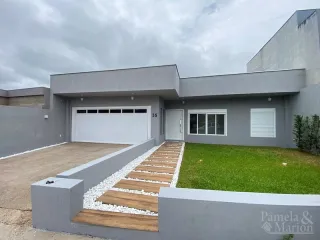 Casa com 2 dormitórios, foto 1