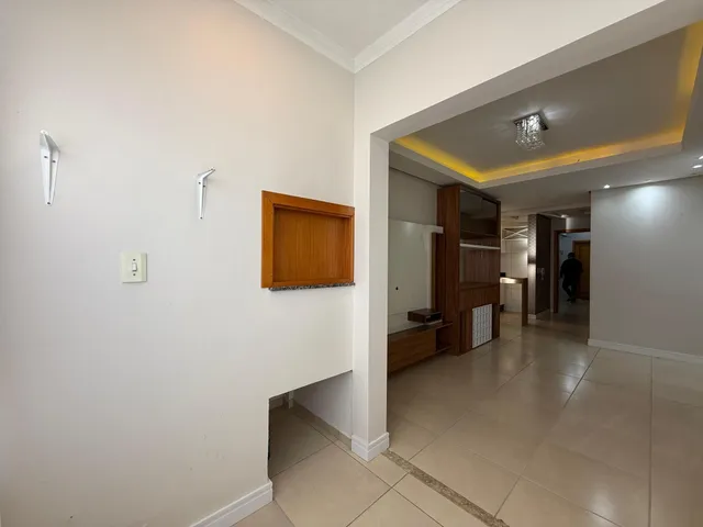 Apartamento com 2 dormitórios, foto 2