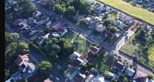 Vista aérea de uma área residencial em Lajeado, Brasil.