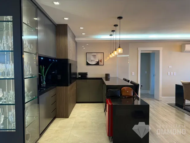 Apartamento com 3 dormitórios, foto 4