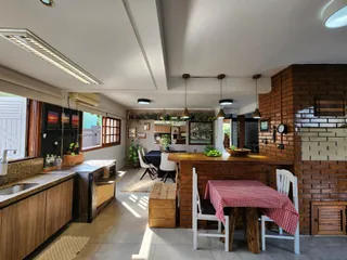 Casa com 4 dormitórios, foto 6