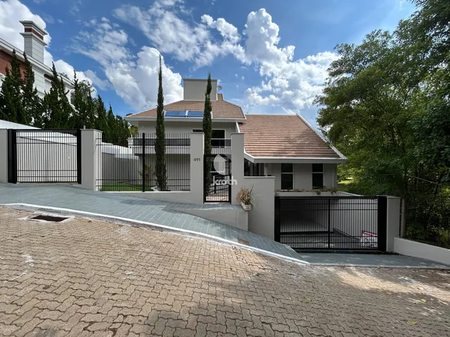 Casa com 3 dormitórios
