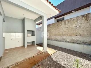 Vista da fachada de uma estrutura externa em Lajeado, Brasil.