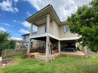 Casa com 4 dormitórios, foto 2