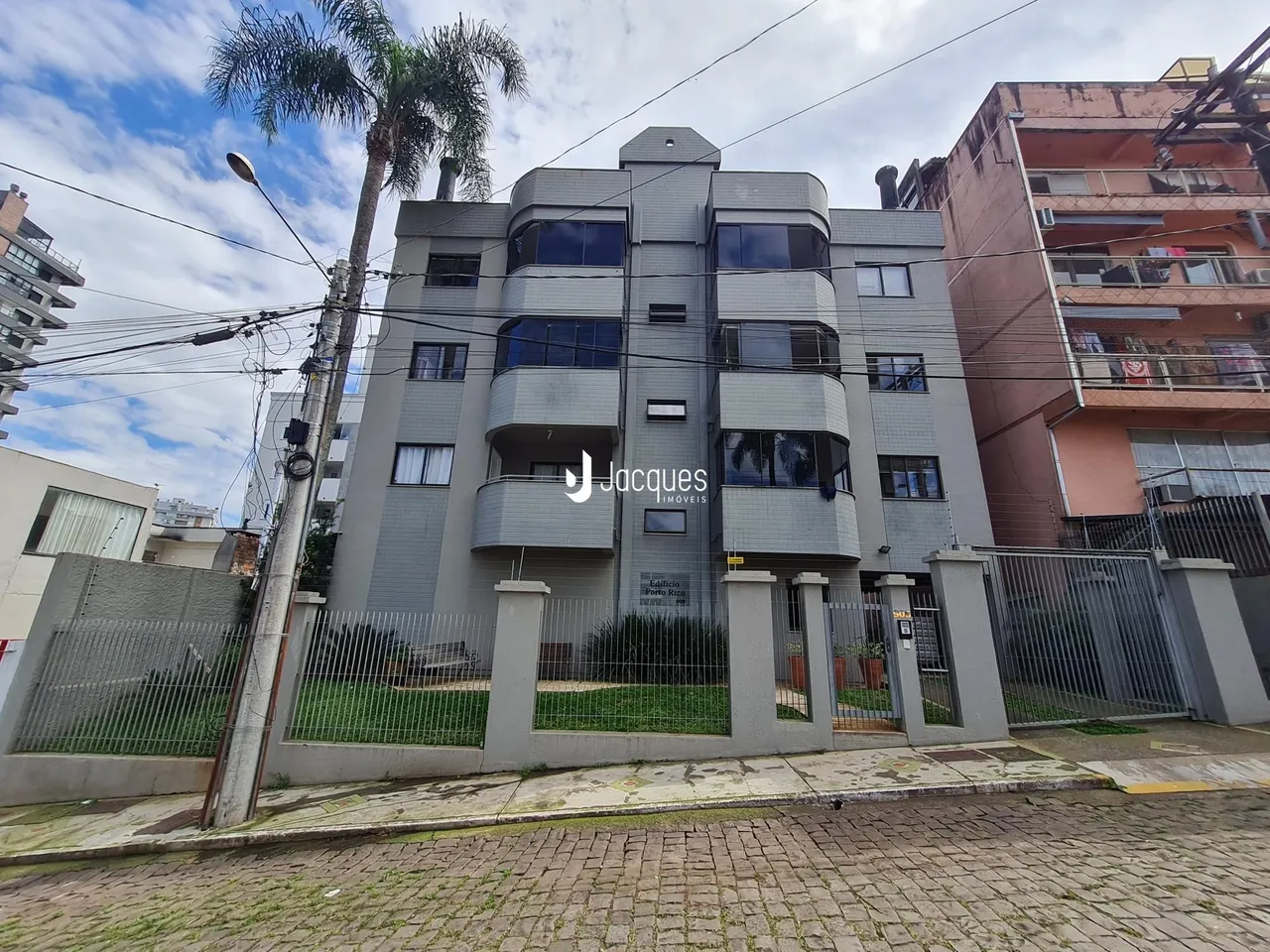 Apartamento com 2 dormitórios, foto 1