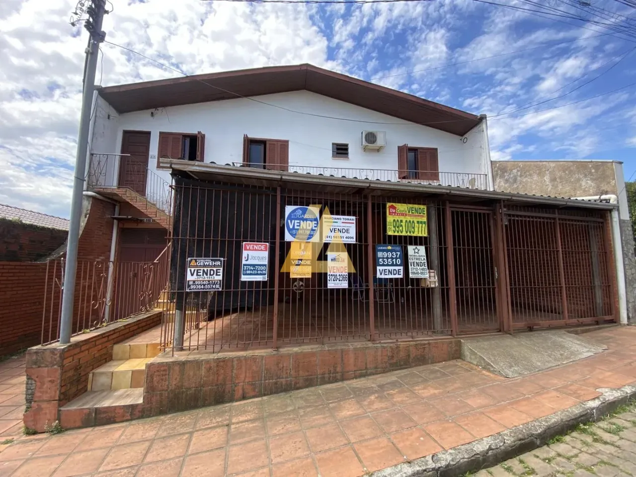 Prédio com 6 dormitórios, foto 1