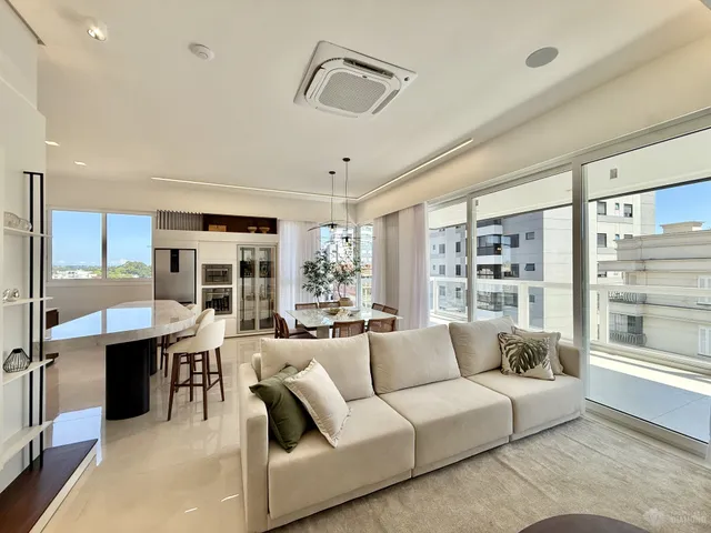 Apartamento com 3 dormitórios, foto 3