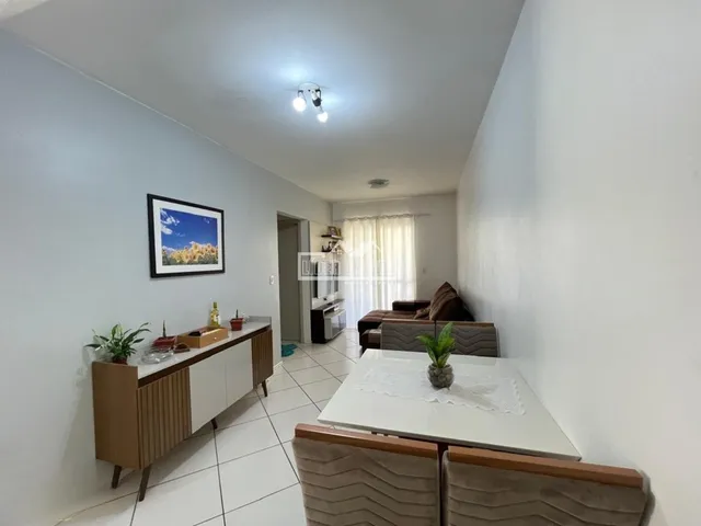 Apartamento com 2 dormitórios, foto 2