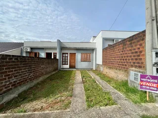 Casa geminada com 2 dormitórios, foto 1