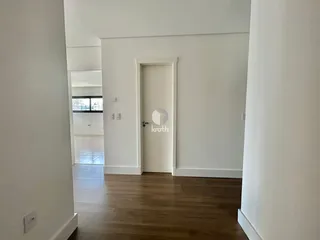 Apartamento com 3 dormitórios, foto 2