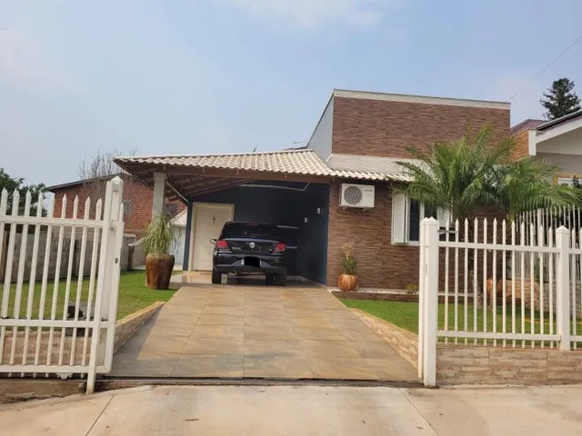 Casa com 1 dormitório