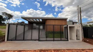 Casa com 4 dormitórios, foto 1