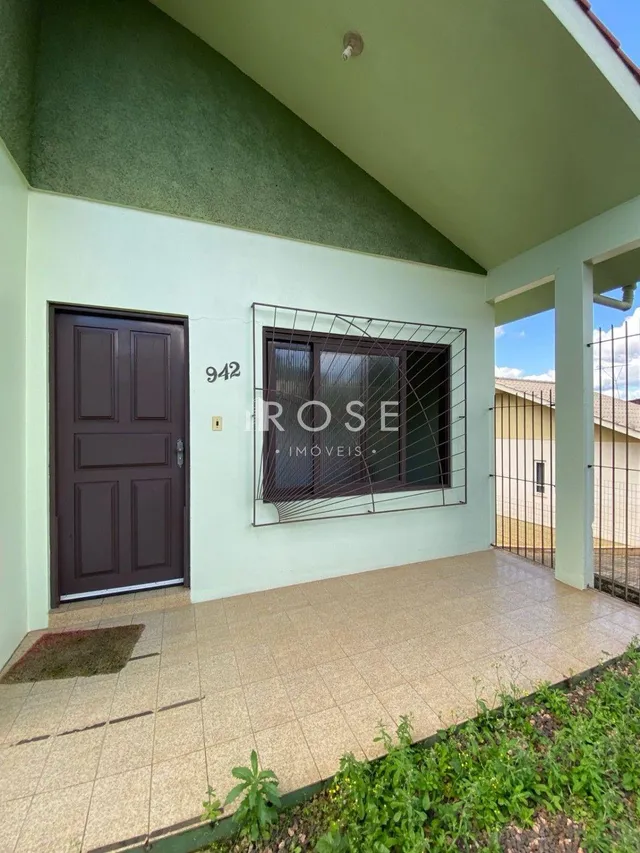 Casa com 4 dormitórios