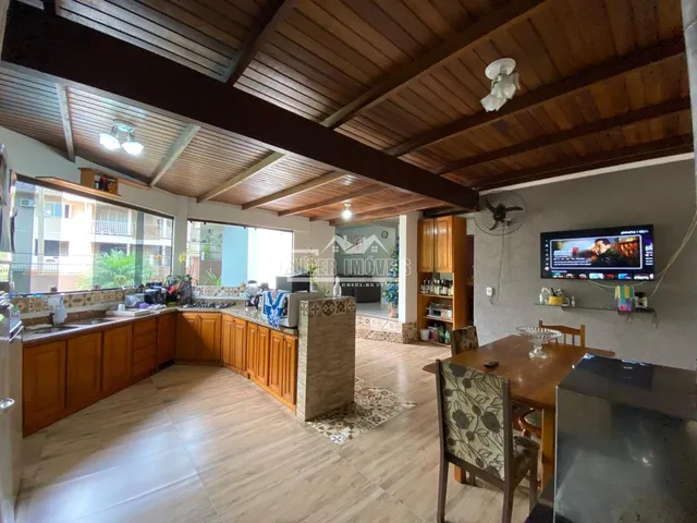 Casa com 4 dormitórios, foto 4