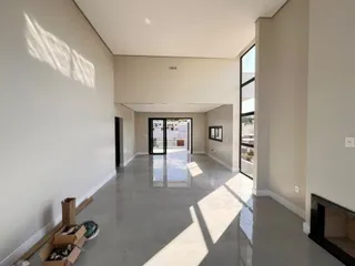 Casa com 3 dormitórios, foto 2