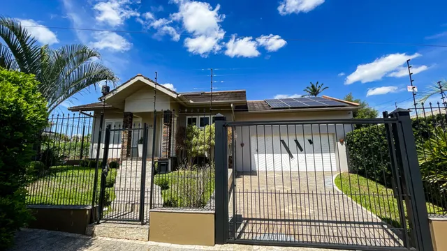 Casa com 3 dormitórios