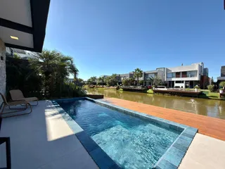 Casa com 5 dormitórios, foto 4