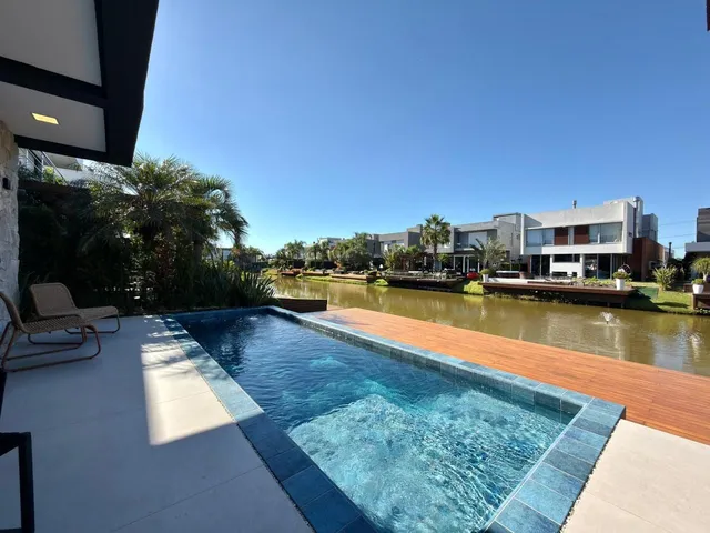 Casa com 5 dormitórios, foto 4