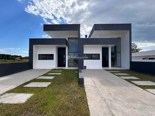 Casa geminada com 3 dormitórios