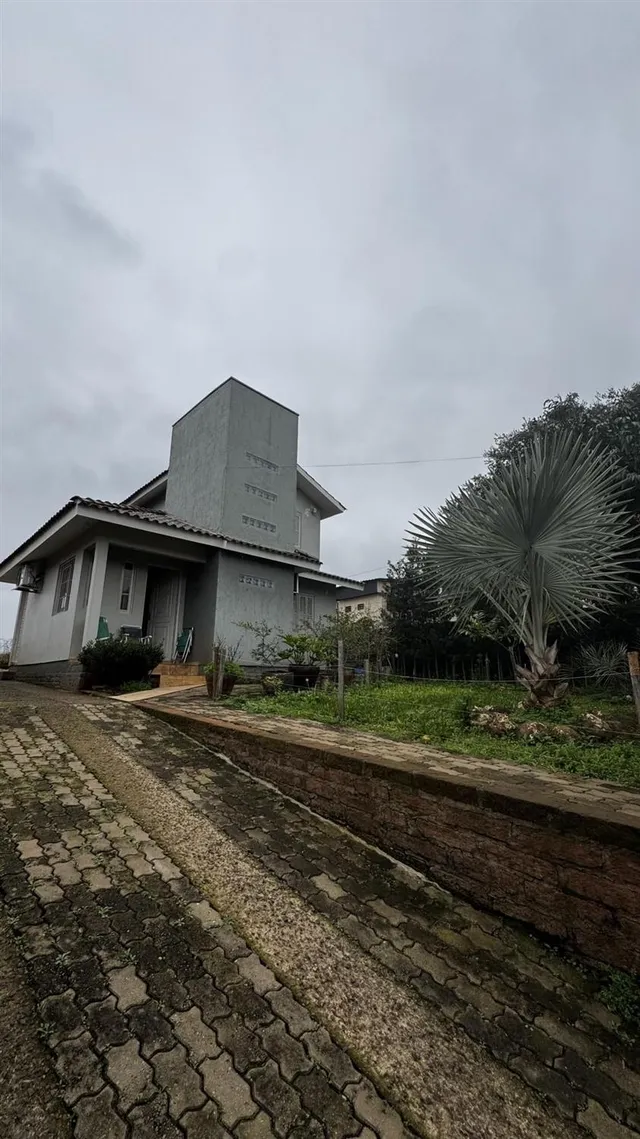 Casa com 2 dormitórios