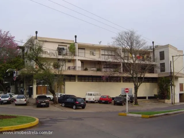Apartamento com 3 dormitórios