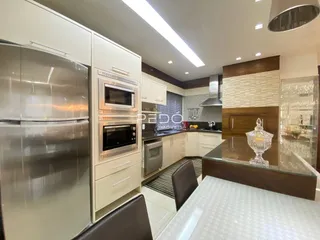Casa com 5 dormitórios, foto 8