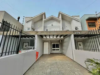 Fachada de um imóvel residencial em Lajeado, Brasil.