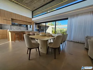 Casa com 4 dormitórios, foto 8