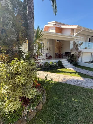 Casa com 3 dormitórios, foto 1