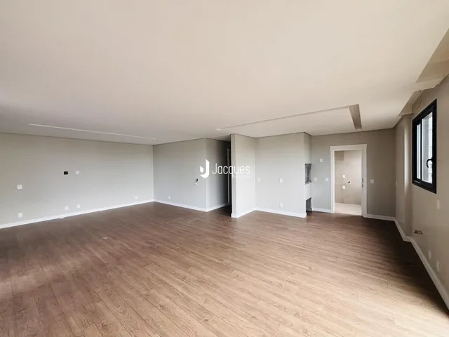 Apartamento com 3 dormitórios, foto 4