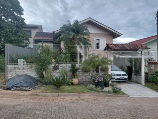 Casa com 3 dormitórios, foto 1