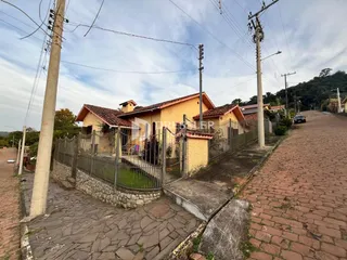 Casa com 4 dormitórios, foto 2