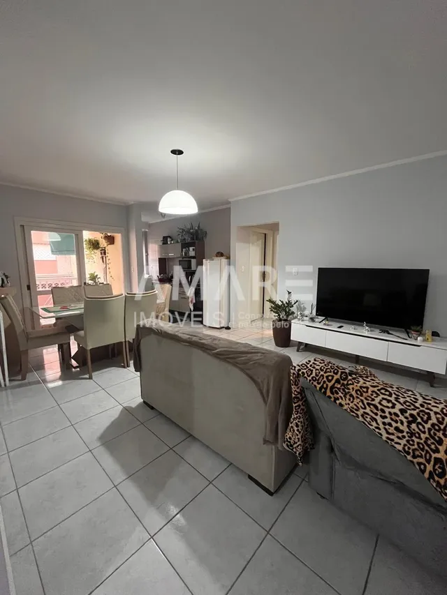 Apartamento com 2 dormitórios, foto 2