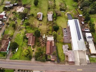 Vista aérea de uma propriedade residencial em Lajeado, Brasil.
