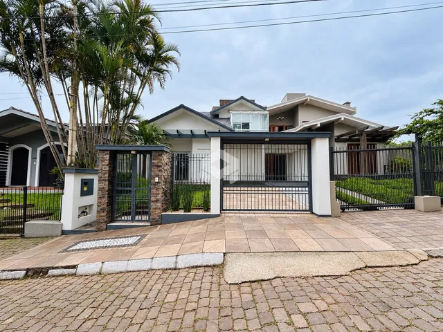 Casa com 3 dormitórios