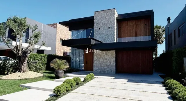 Casa com 5 dormitórios, foto 2