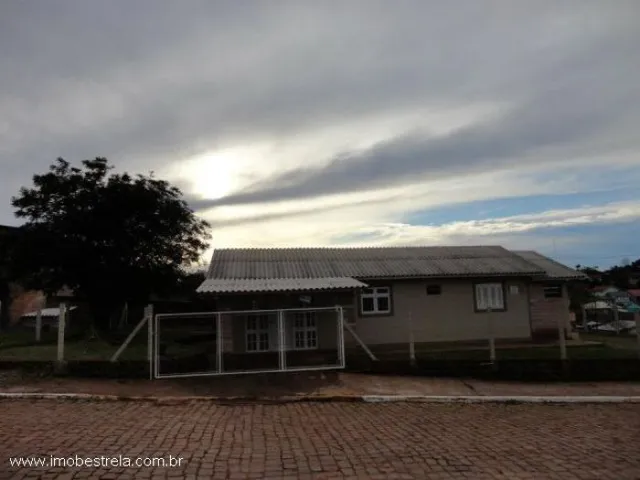 Casa com 3 dormitórios