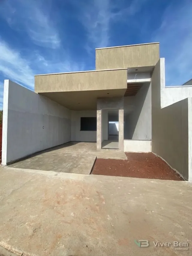 Casa geminada com 2 dormitórios