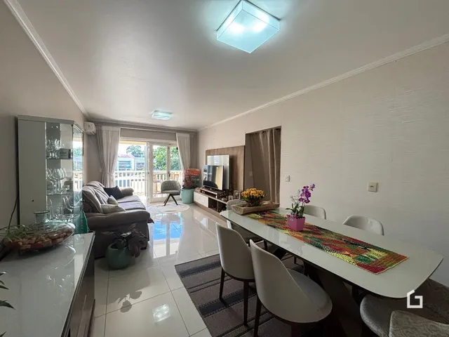 Apartamento com 3 dormitórios