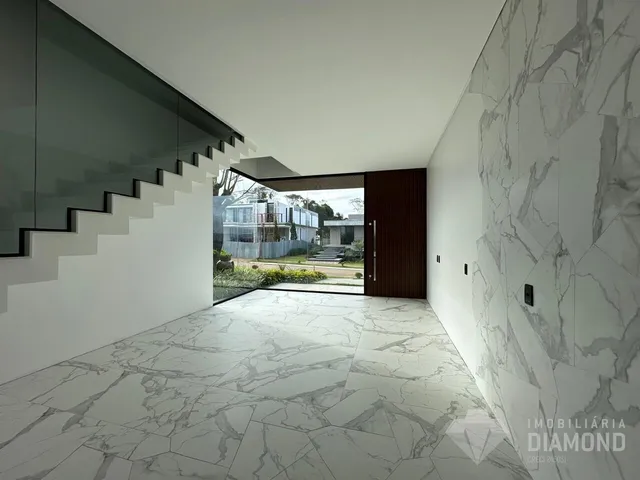 Casa com 6 dormitórios, foto 2