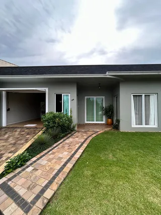 Casa com 2 dormitórios, foto 1