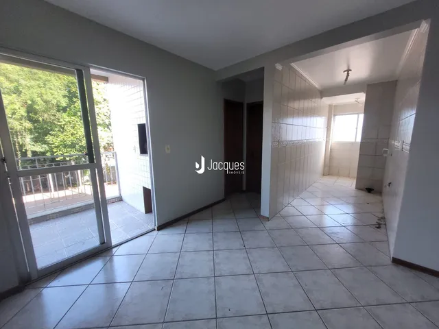 Apartamento com 1 dormitório, foto 2