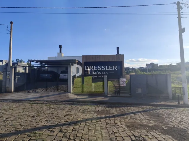 Casa com 2 dormitórios