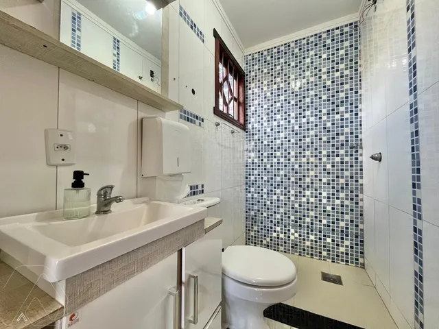 Casa com 4 dormitórios, foto 5