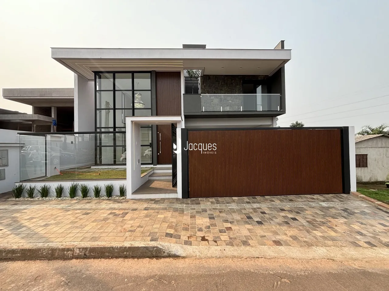 Casa com 3 dormitórios, foto 1