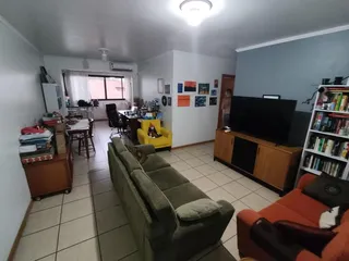 Apartamento com 3 dormitórios, foto 2