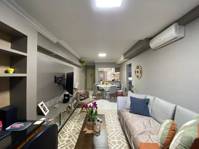 Apartamento com 2 dormitórios
