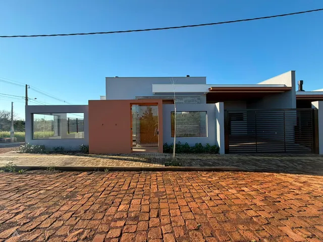 Casa geminada com 3 dormitórios